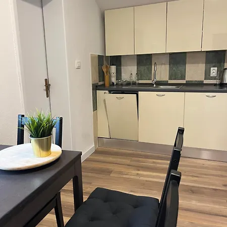 House Roza With Two Apartment