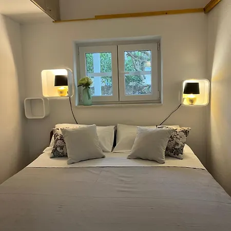 House Roza With Two Apartment Trogir