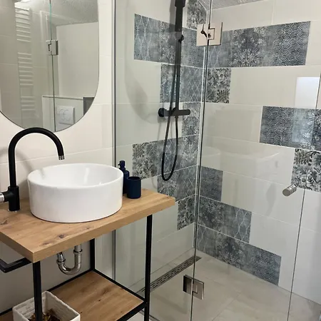 Apartment House Roza With Two Trogir